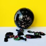 بالونات لون أسود بكتابة عيد سعيد ملونة كيس 10 بالونات