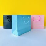 كيس هدايا كرتون مقوى للمناسبات مولود + تخرج