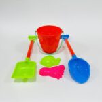 لعبة سطل بحر مع 2 مجرفة و 2 العاب تشكيل