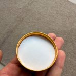 ⁦علب شفافة بغطاء ذهبي محكم مع اسفنج ضغط العلبة ، لتخزين المنتجات والتوزيعات للمناسبات علبة⁩ - الصورة ⁦2⁩