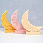 قالب هلال حجم كبير بكتابة رمضان كريم WFHM77