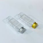 دستة علب توزيعات مربعه 200 مل شكل مربع باللون الذهبي & الفضي عدد 12 علبة للمناسبات والافراح