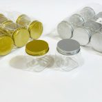 دستة علب مربعة بلاستيك 100 مل -  12 علبة غطاء فضي مع غطاء اسفنجي داخلي للحفظ من الهواء اطول فترة