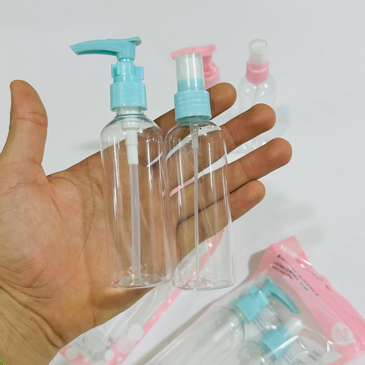 photo_6_2026-01-07_11-07-06 طقم 2 عبوات بخاخ + لوشن كريم شامبو - 100 مل - لون أزرق & وردي - Image 1