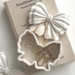 قالب علبة مع المغطاء بشكل فراشة 🦋 حجم كبير WFHM77