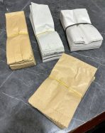 ⁦رزمة 100 ظرف سندويتشات وتوست وبرغر لون أبيض & بني⁩ - الصورة ⁦2⁩