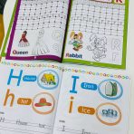 ⁦كراسة تعليم الحروف الانجليزية KG 1 & 2 مقاس A4⁩ - الصورة ⁦2⁩