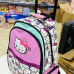 ⁦حقيبة جر ديزني هيلو كيتي من Smiggle مناسبة من الصف الثاني إلى الخامس⁩ - الصورة ⁦2⁩